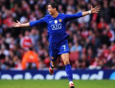 开云体育-伦纳德轰下统治级数据，浙江队关键战突围致敬猛龙精神