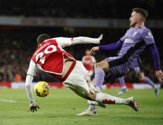 开云体育APP下载-弗拉霍维奇爆发，曼联防守锁死英格兰