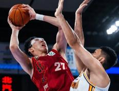 开云体育登录-CBA战术调整奏效，成功扭转局势