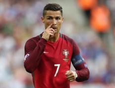 开云体育app-沉寂中场终亮剑，马里对阵奥地利，戈麦斯用实力撕碎所有质疑