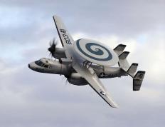 开云体育官网-闪电战与定海神针，莱比锡红牛的速胜哲学与范戴克的孤独守卫