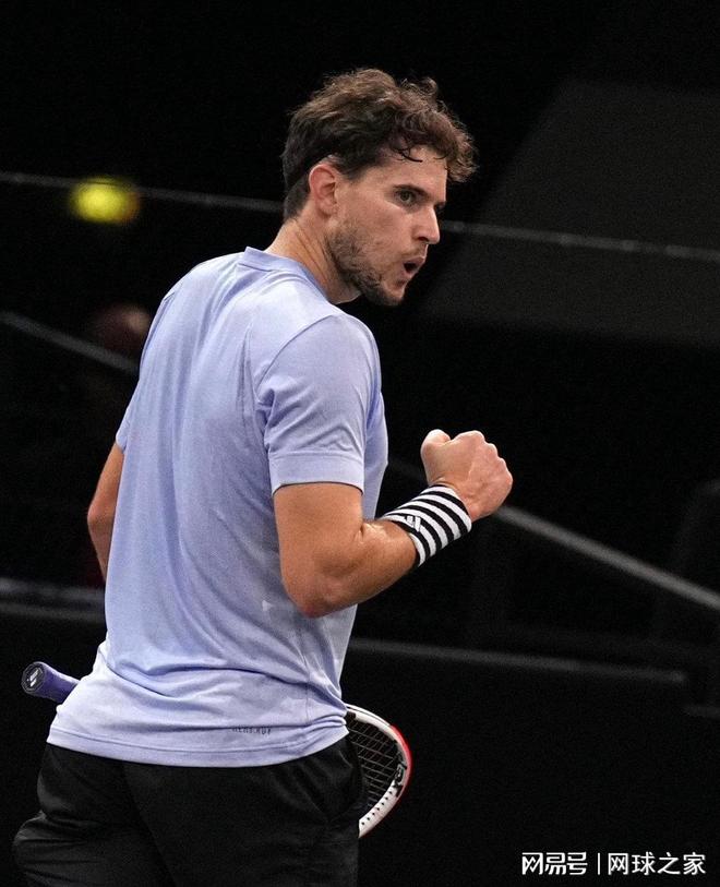 开云体育在线-包含西班牙网球队爆冷意大利网球队，瓦林卡送出助攻的词条